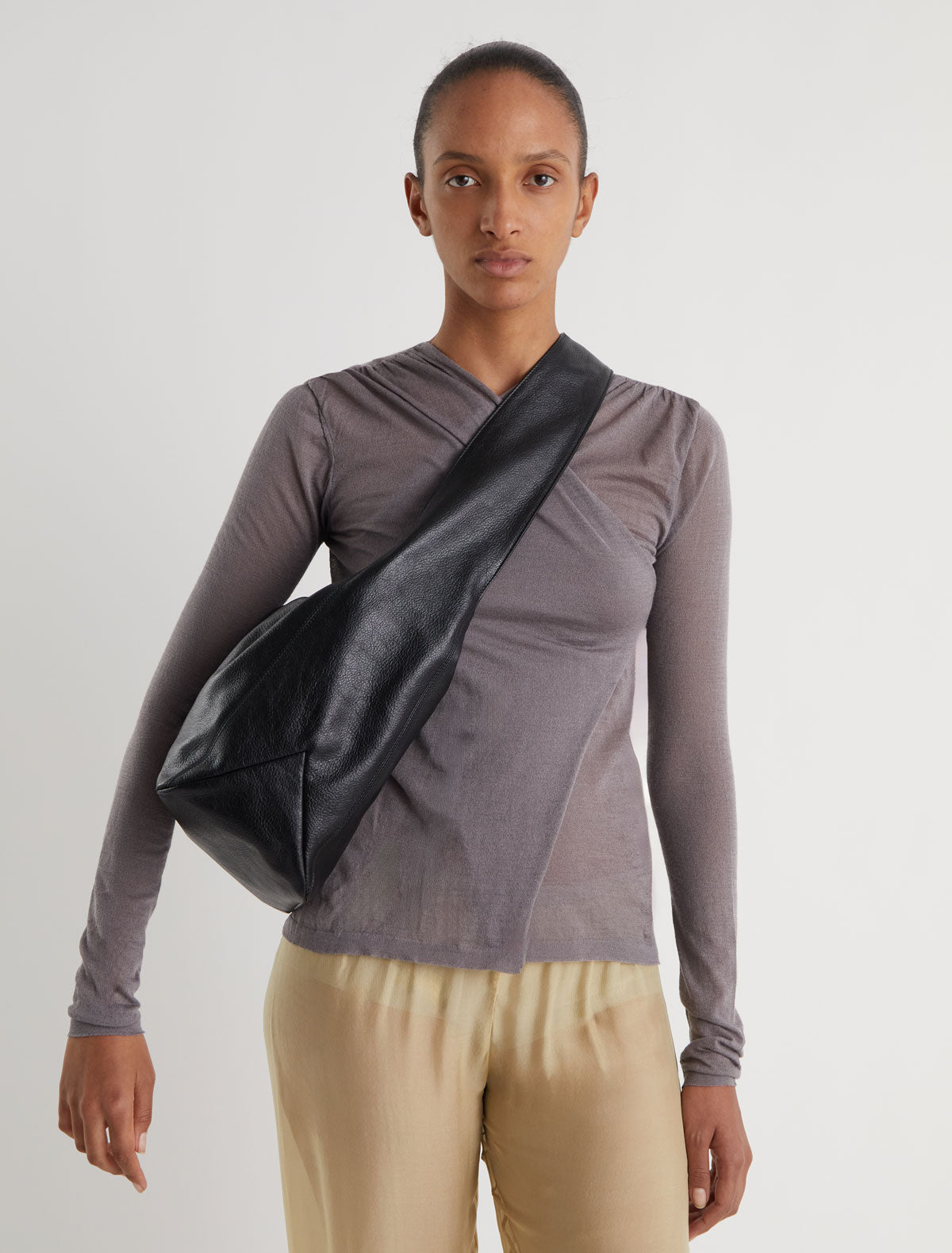 Lisa large leather bag wide handle black