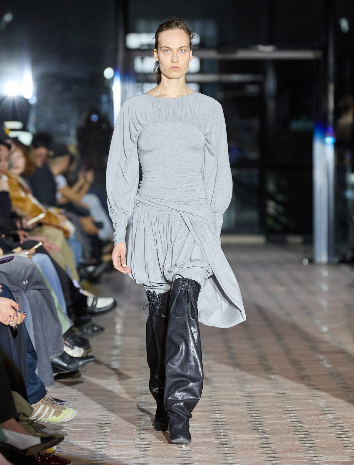 TALL VICTORIA-Negro – paloma wool