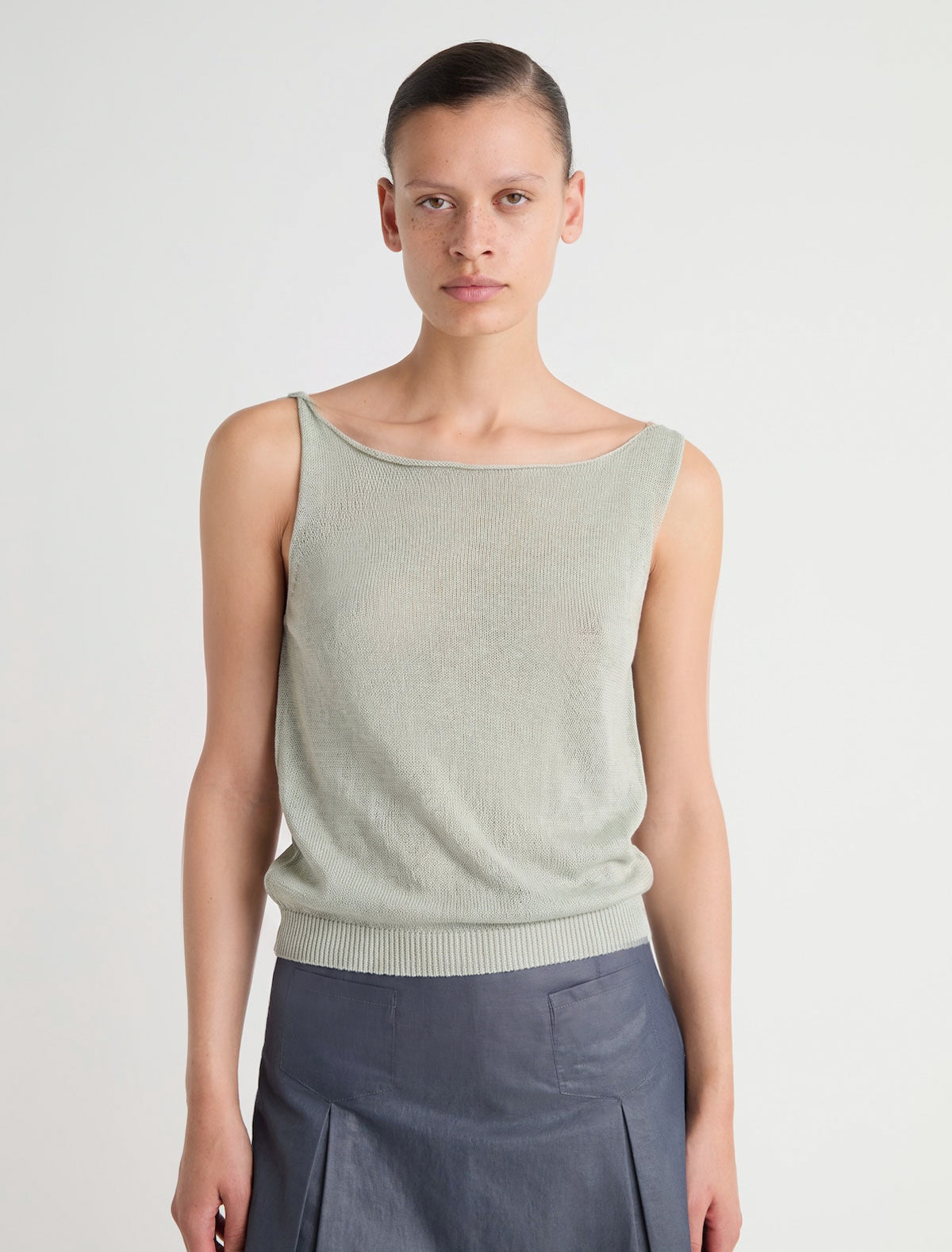 Lotti sleeveless knit top chain detail handmade murano glass piece green