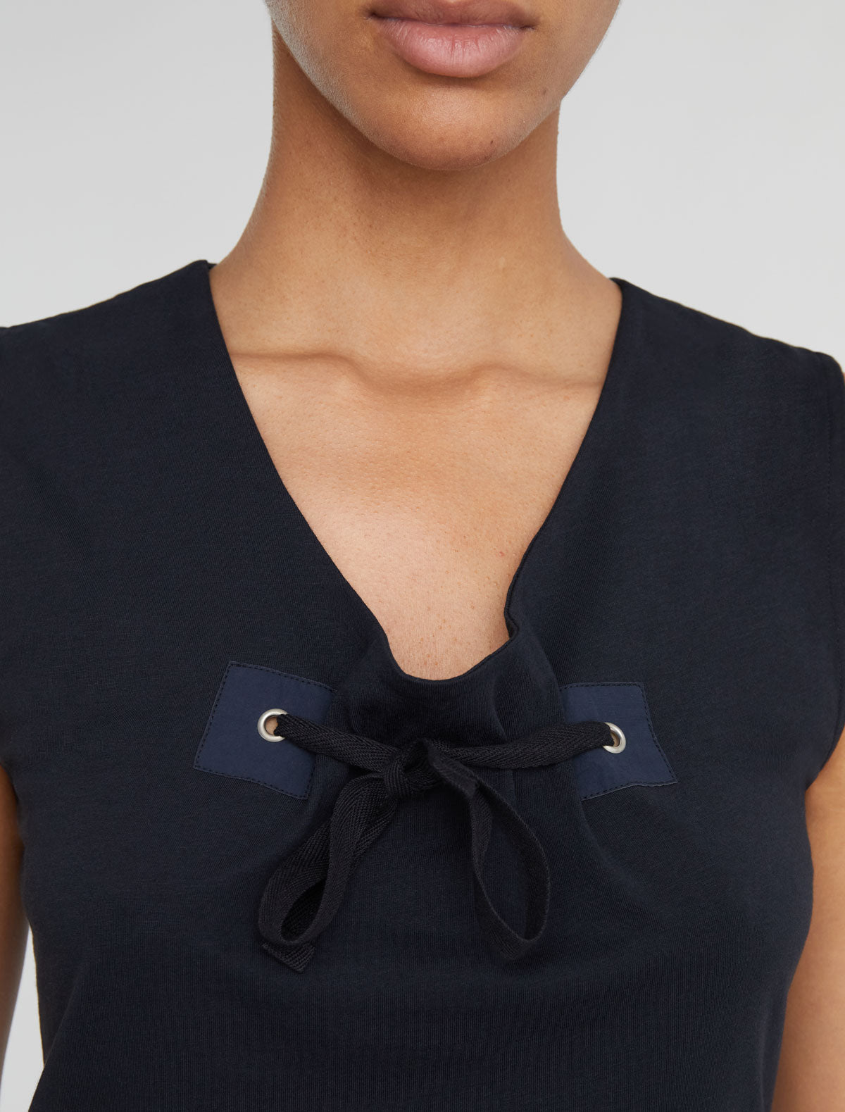 MANIR-Black sleeveless top with a chest patch detail – paloma wool