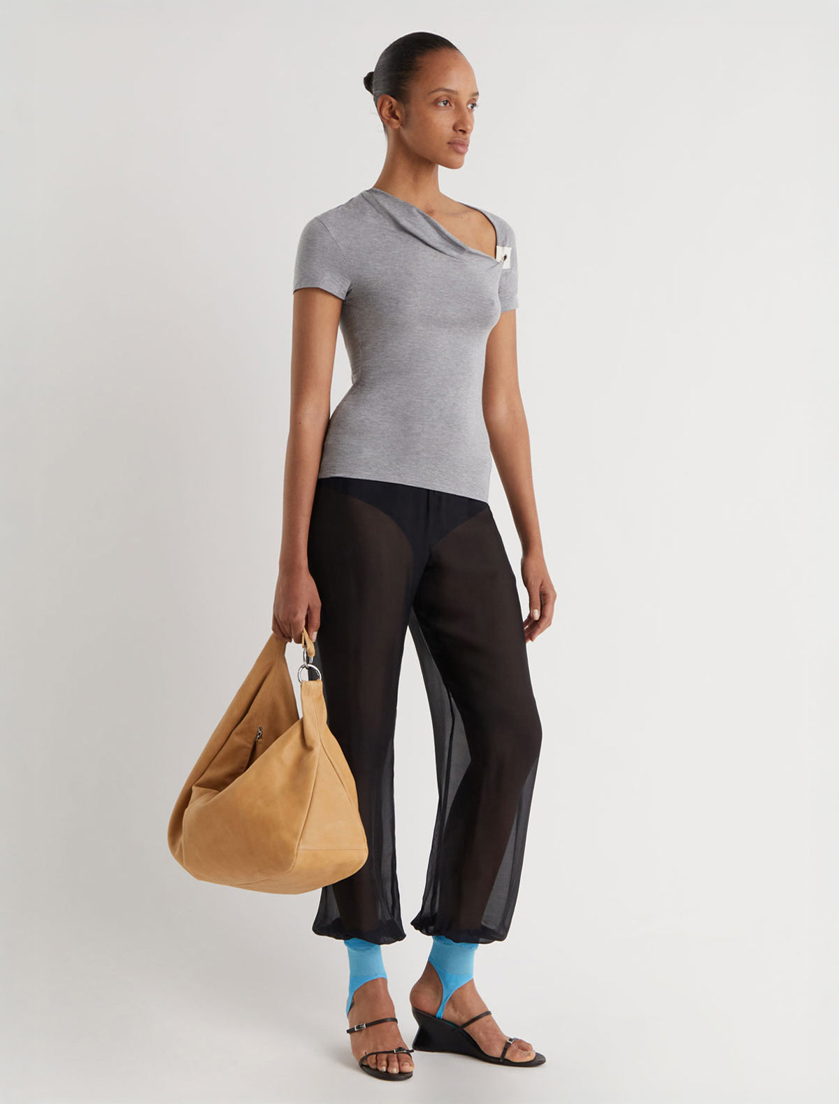paloma wool ダークグレー ノースリーブ トップス PALOMA WOOL - DARK GREY ZOLOT TOP – LE LABO STORE