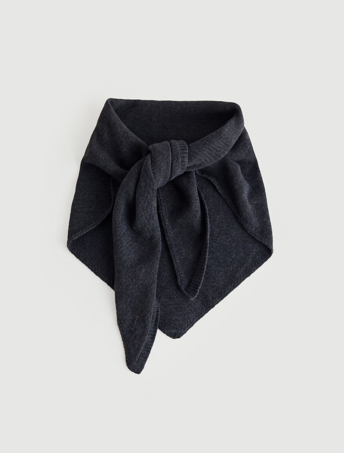 Prima soft warm wool triangle scarf newgrey