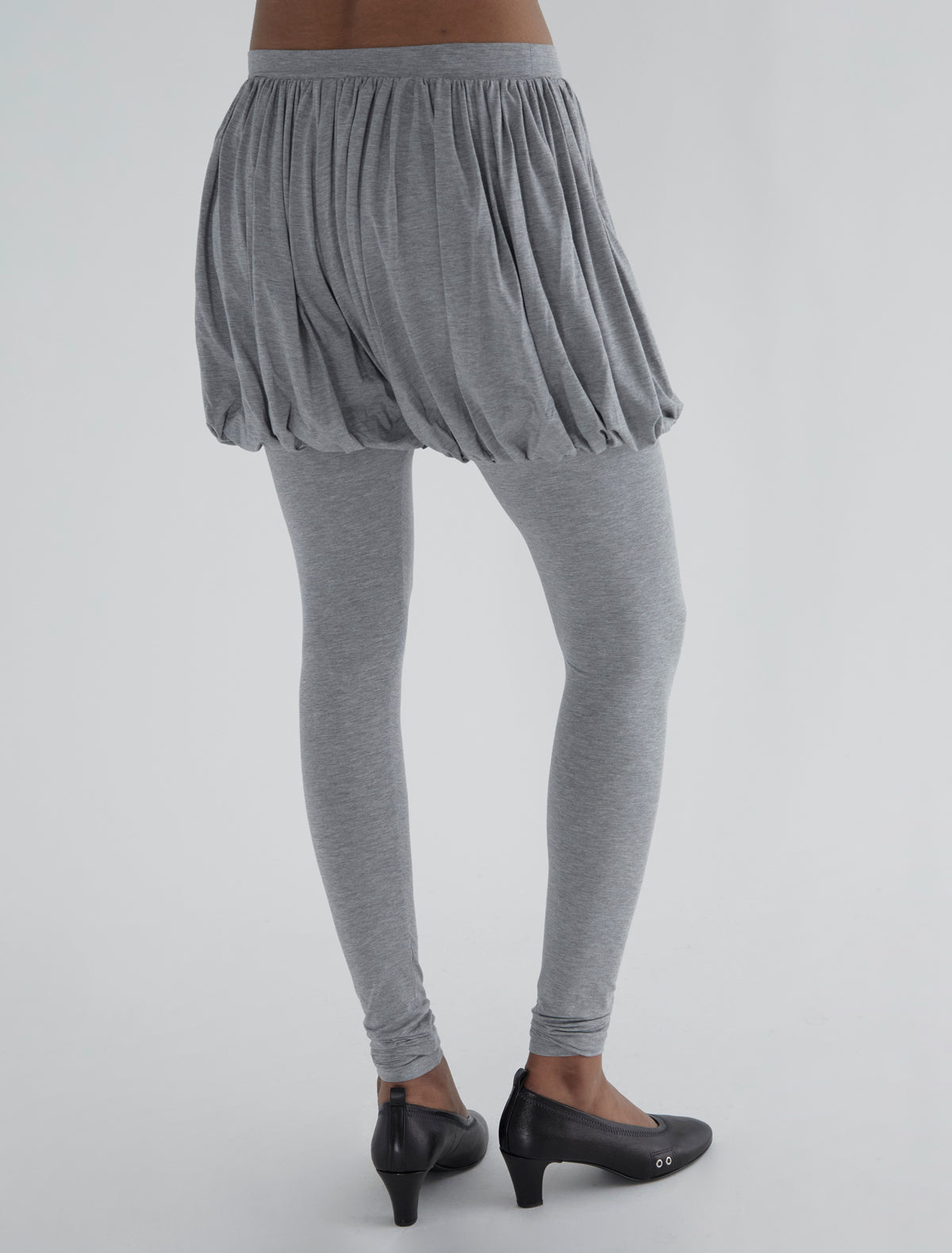 Caly fitted pants puffed effect grey