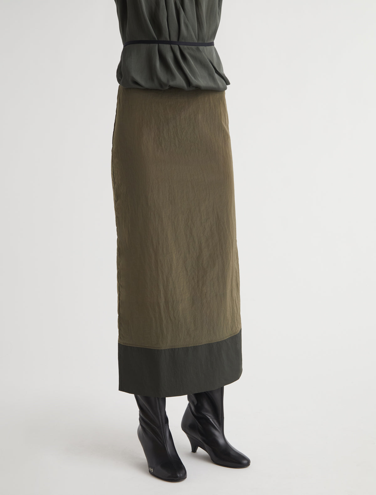 Salver verde khaki claro