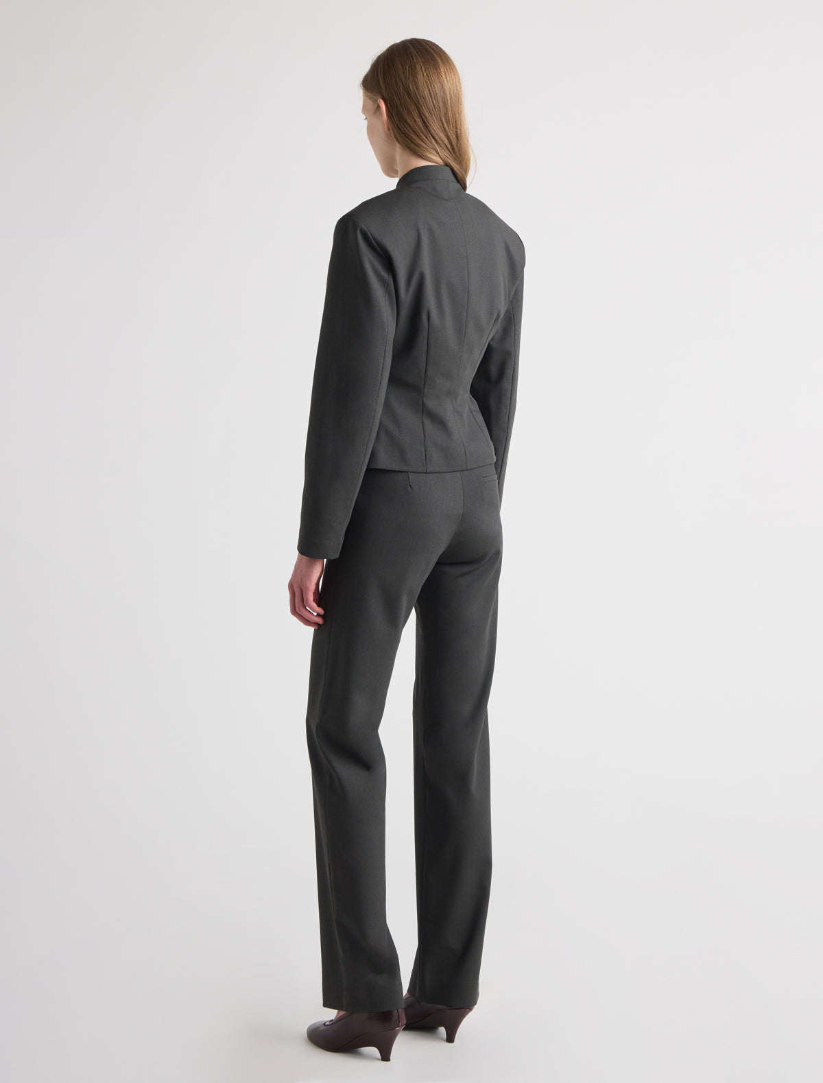 Sapi blazer broad shoulders fitted waist green