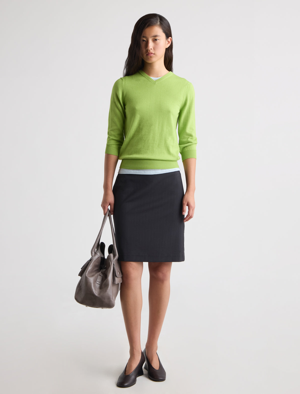 Short chef straight skirt welt pocket center back slit grey