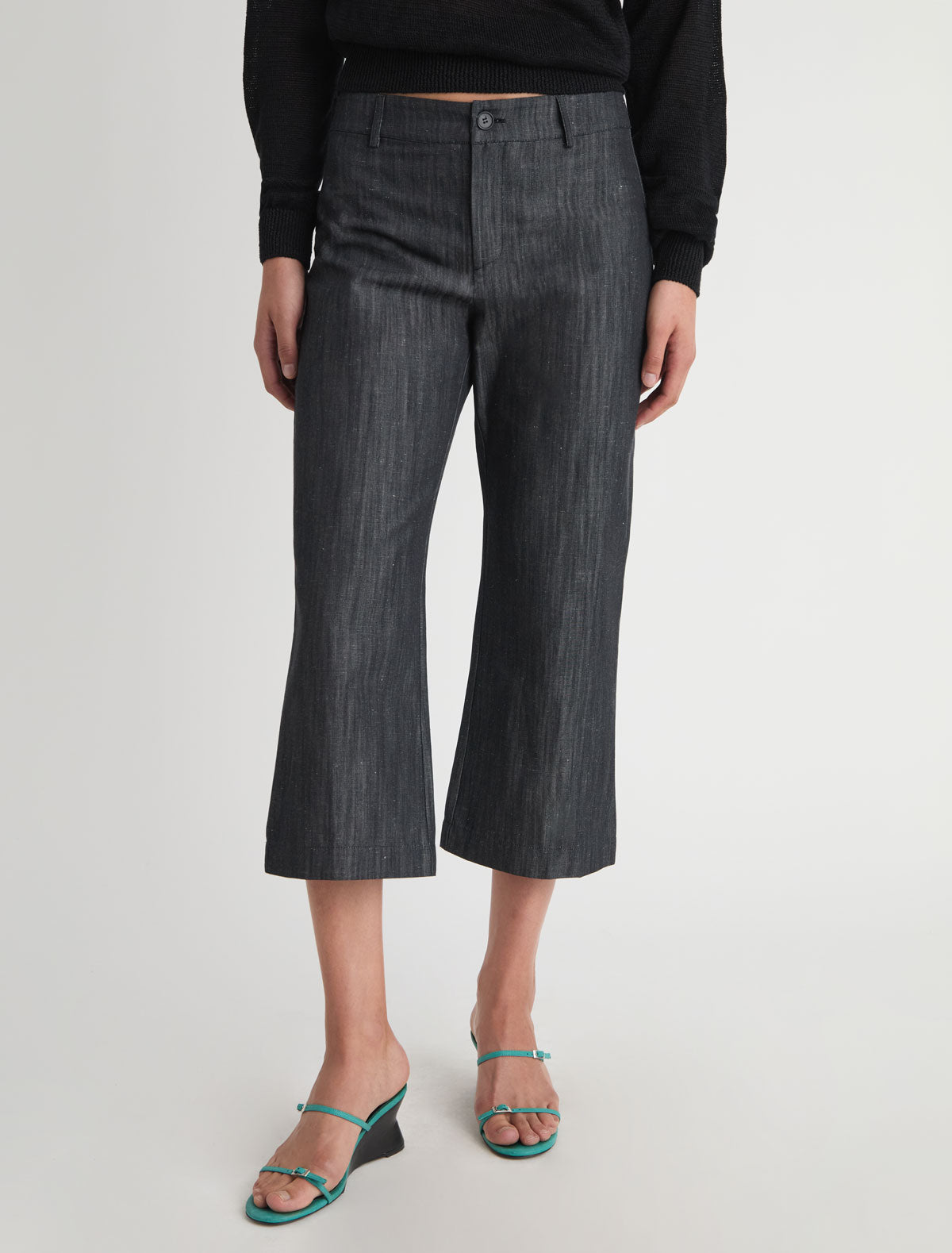 Sibily capri denim trousers flared hem