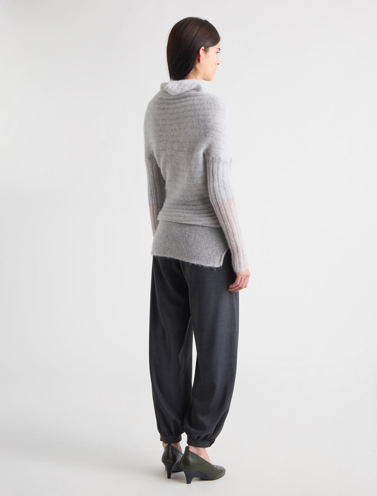no 2283 / Sutil