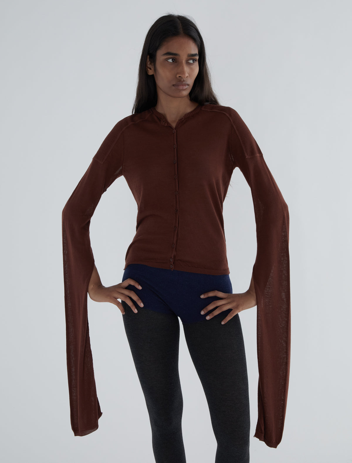 Mercuri buttons cardigan extra long sleeves brown