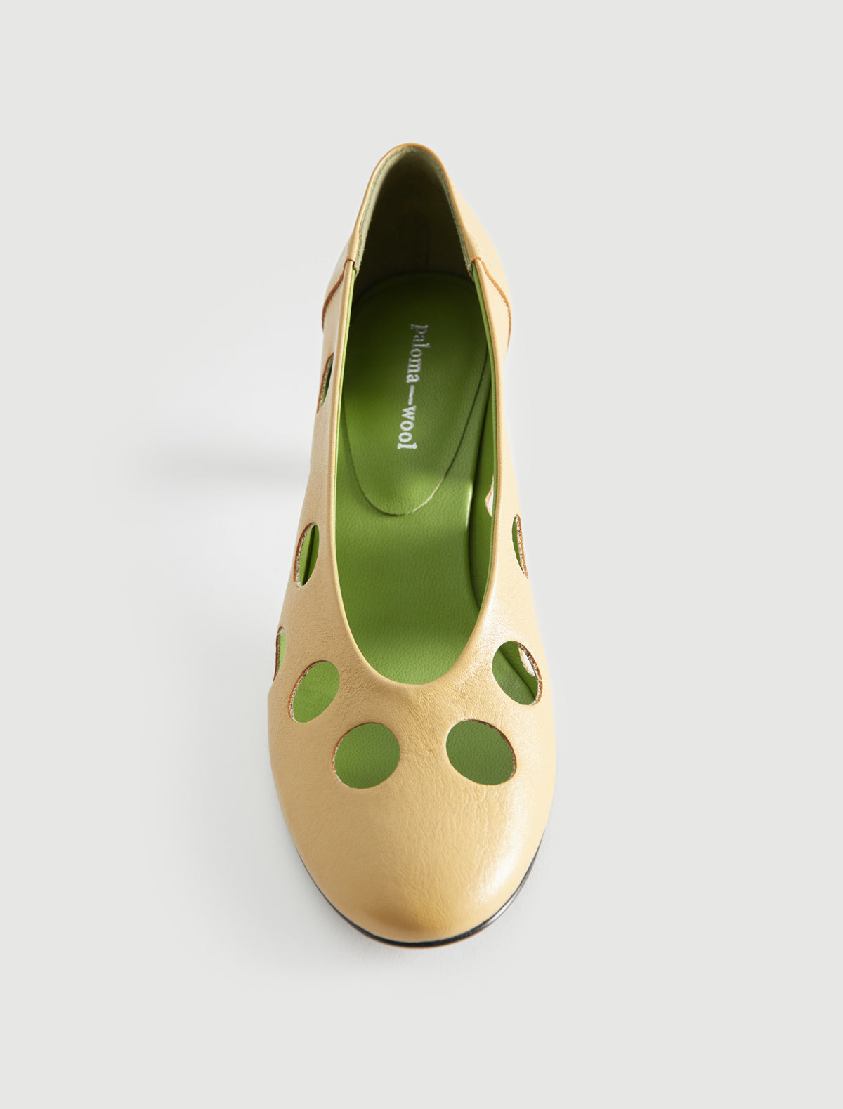 Uma dot pump perforated leather polka dot pattern beige