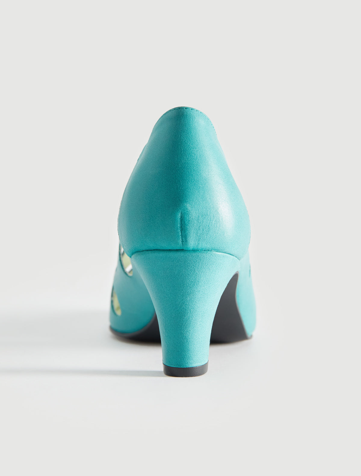 Uma dot pump perforated leather polka dot pattern blue