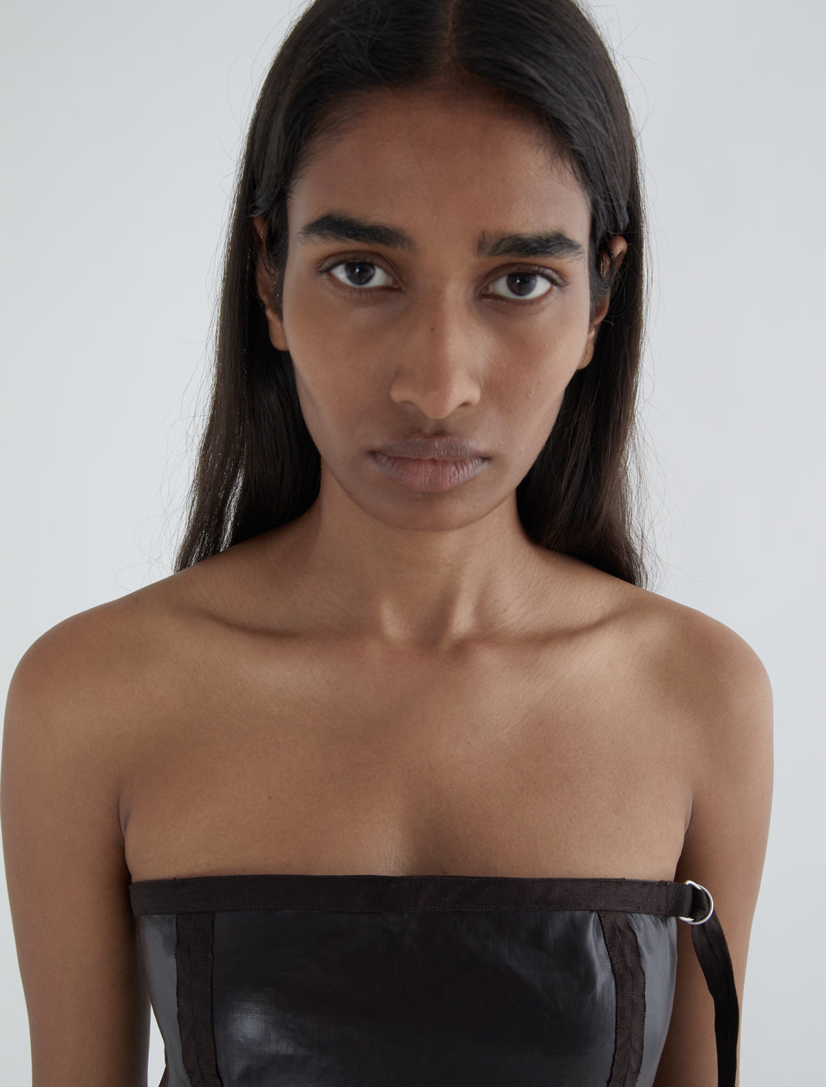 Milca bandeau dress cutout details