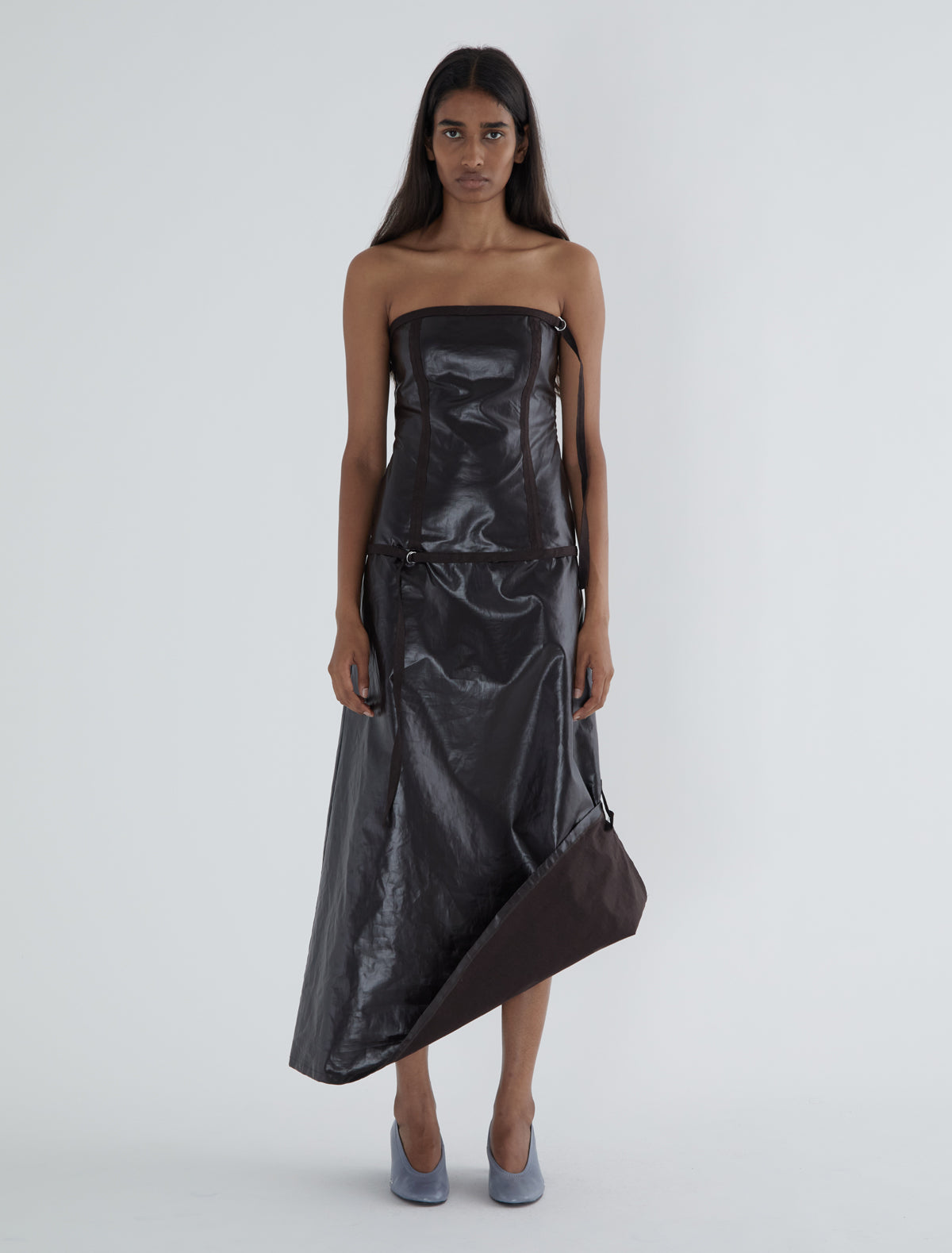 Milca bandeau dress cutout details
