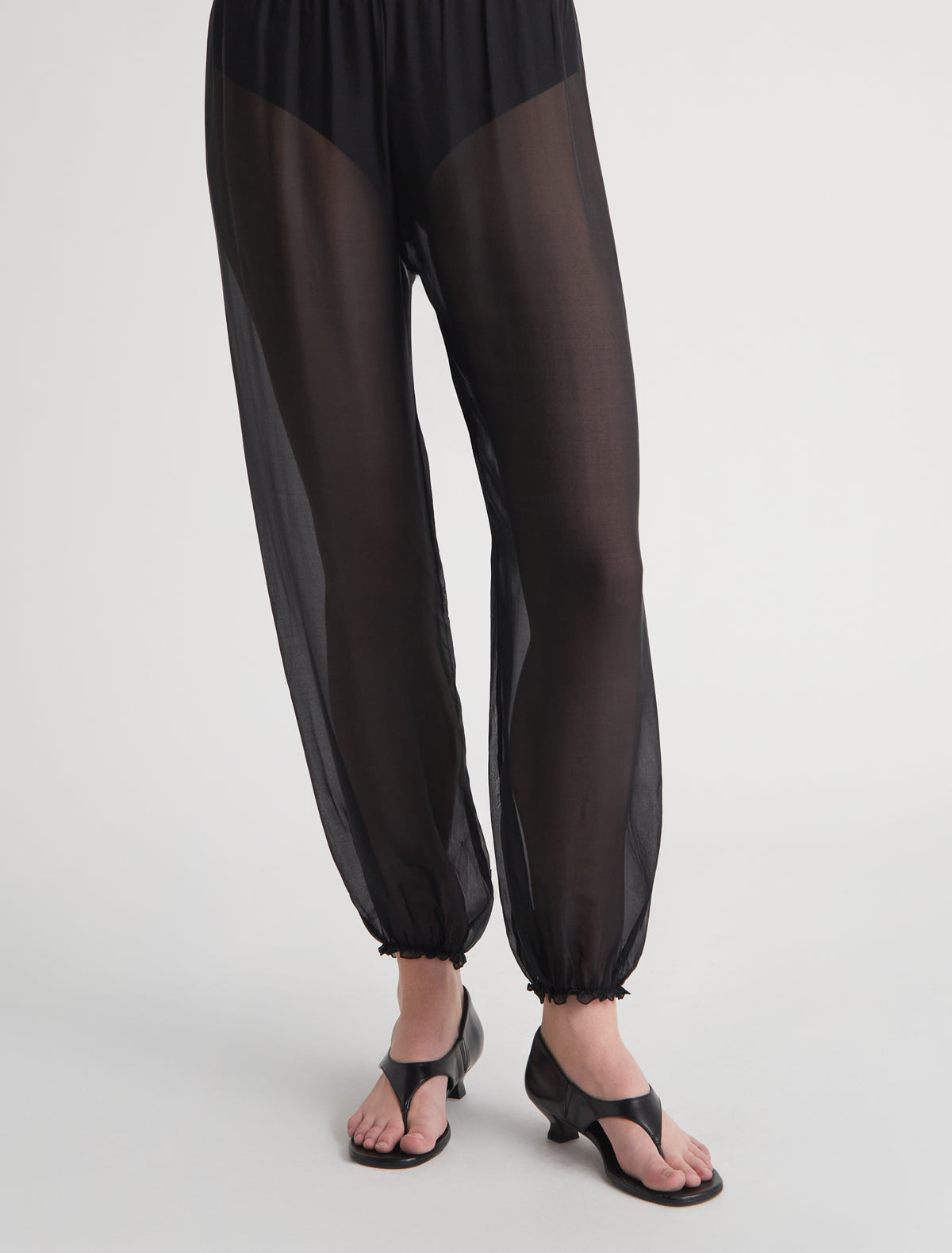 ISABELLA-Negro – paloma wool