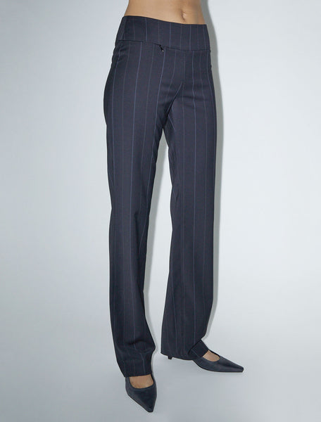 SABA-Blue pinstripe, low-rise, straight leg pants with zippered detail – paloma wool