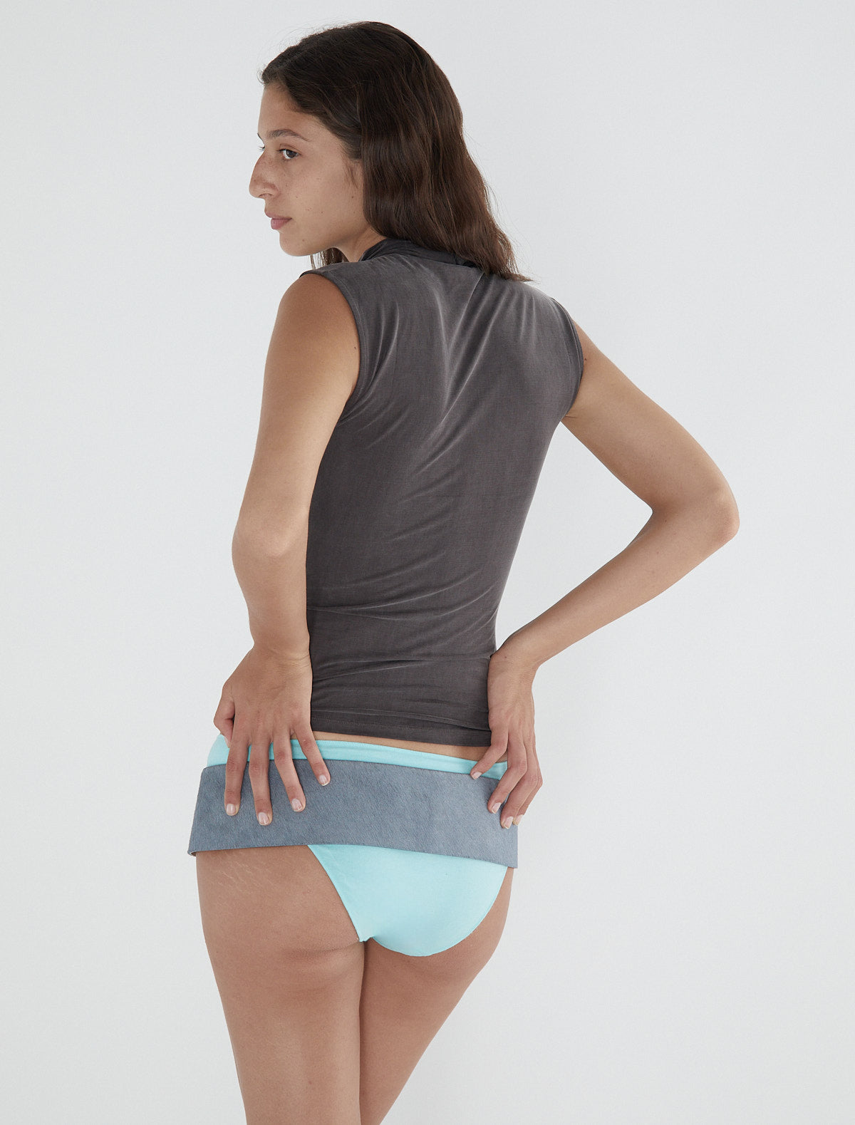 no 2553 / Such Top