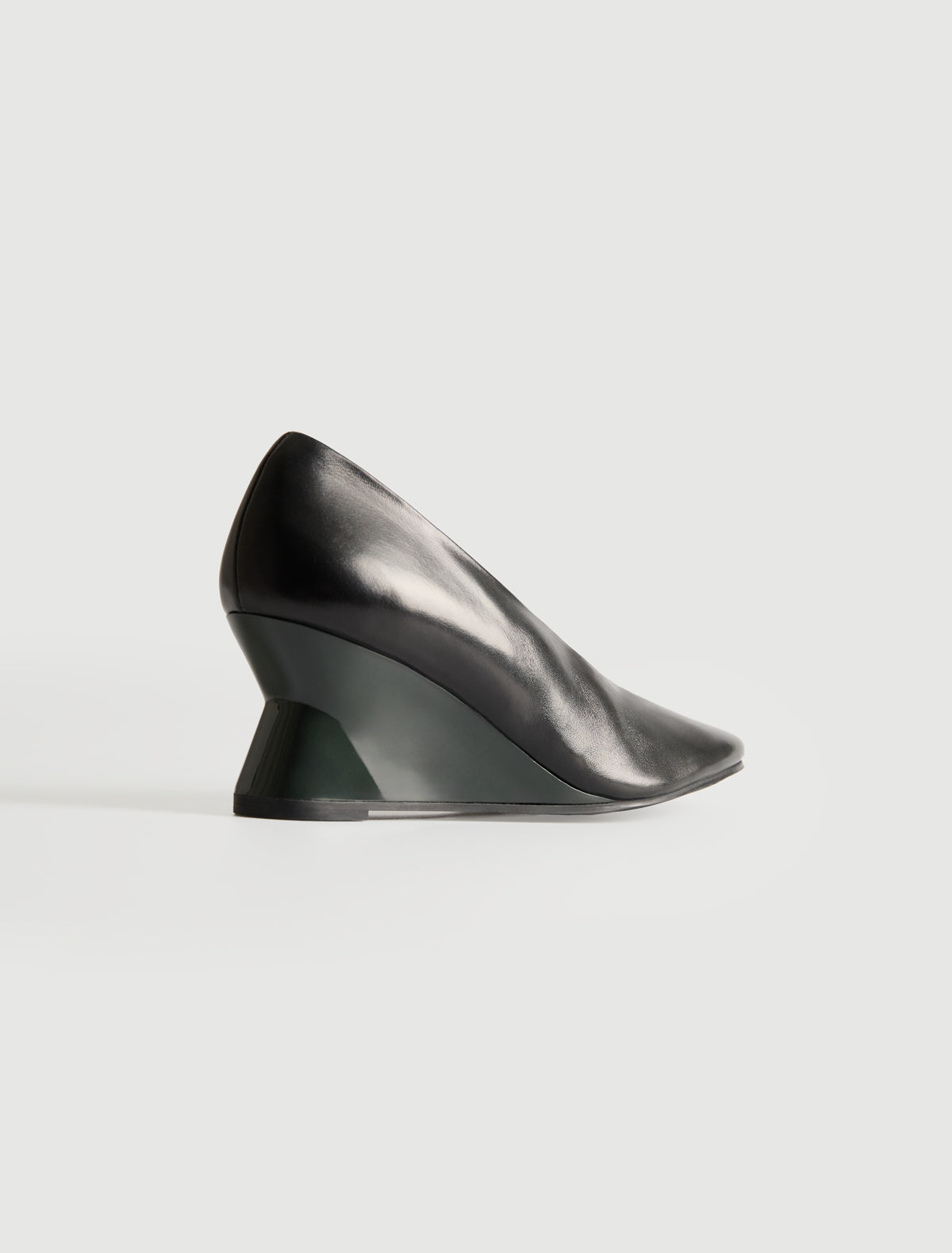 Jacinta pump negro