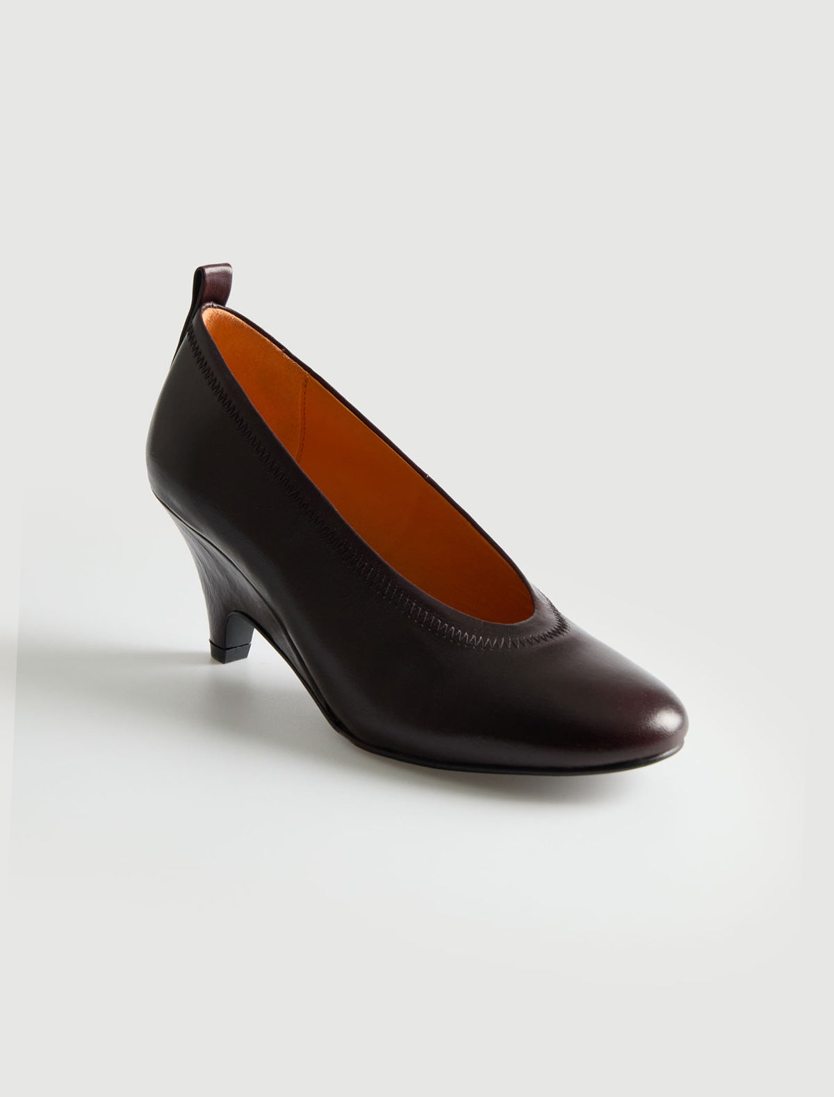 no 3065 / Joelia Pump