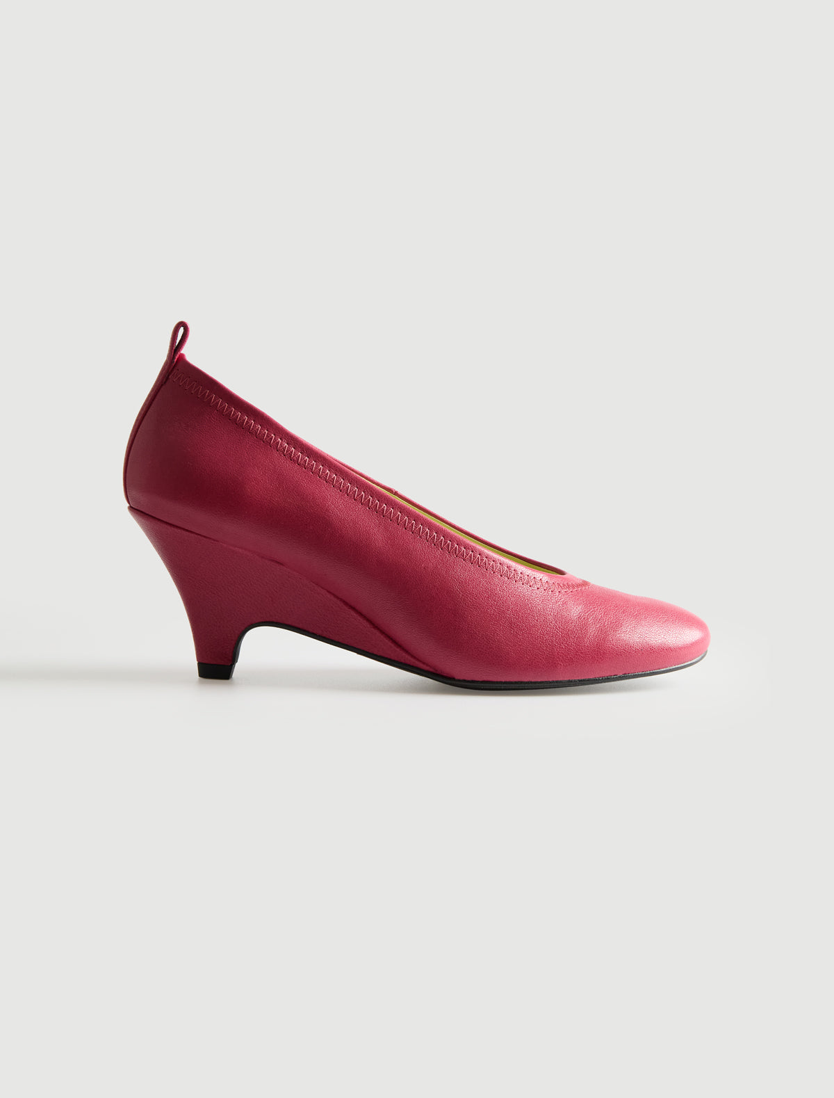 no 3065 / Joelia Pump