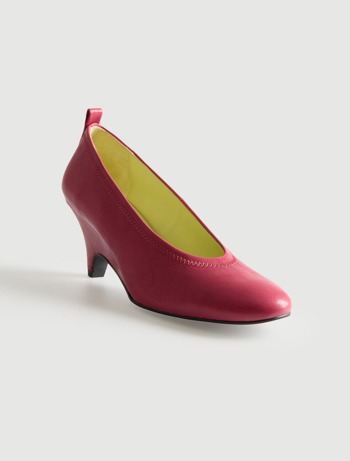 no 3065 / Joelia Pump