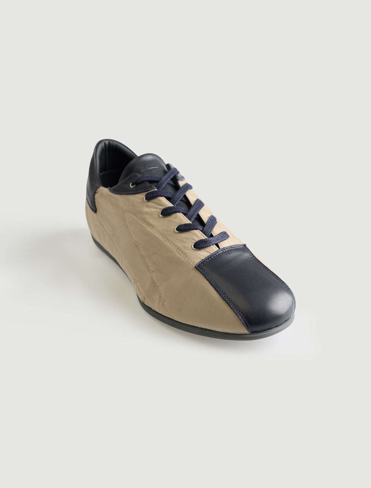Miles b beige