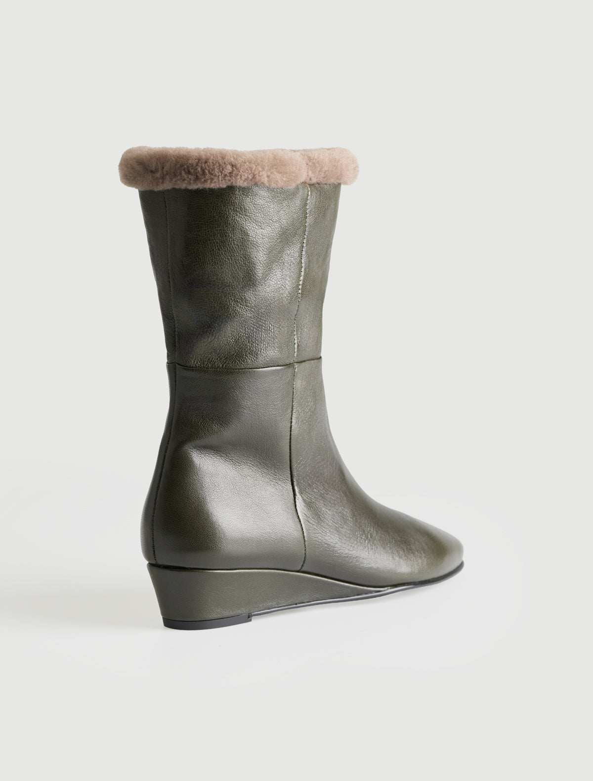 Short ivana leather ankle boot wedge hee fur lining top shaft khaki