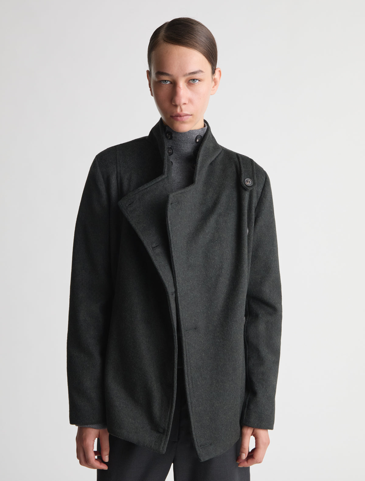 Yashi khaki oscuro