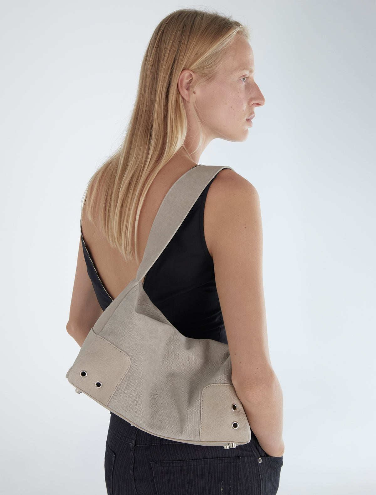 CLARA-Gris – paloma wool