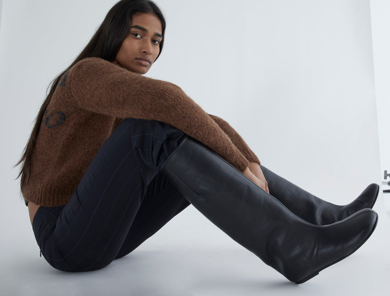 Napoli high straight leg pull on barefoot style boots black