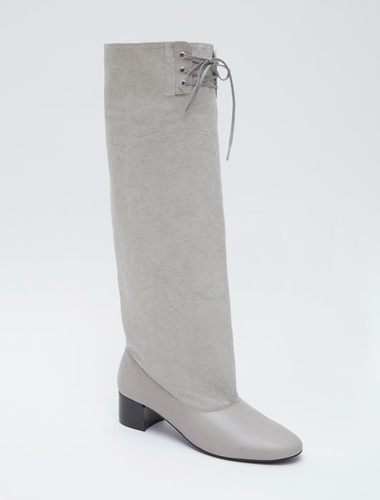 no 2605 / Victoria canvas