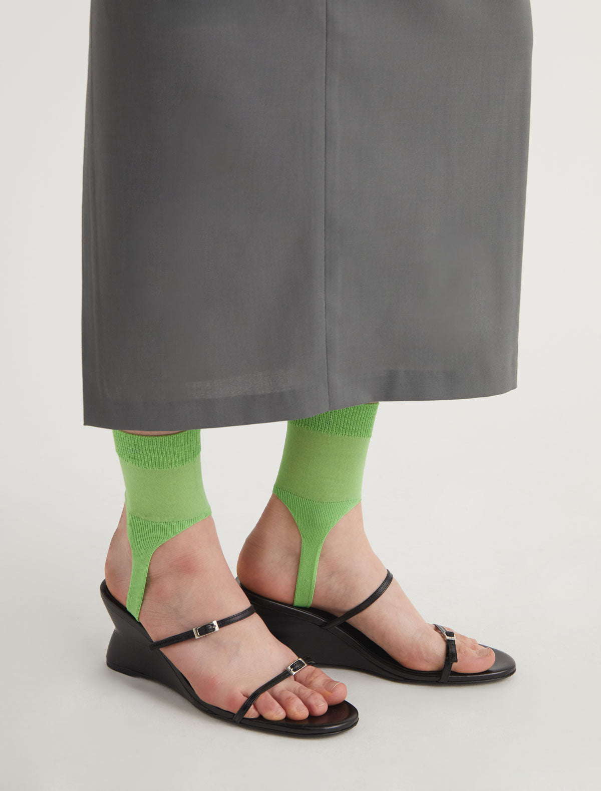 Dina short fuseau style knitted socks green