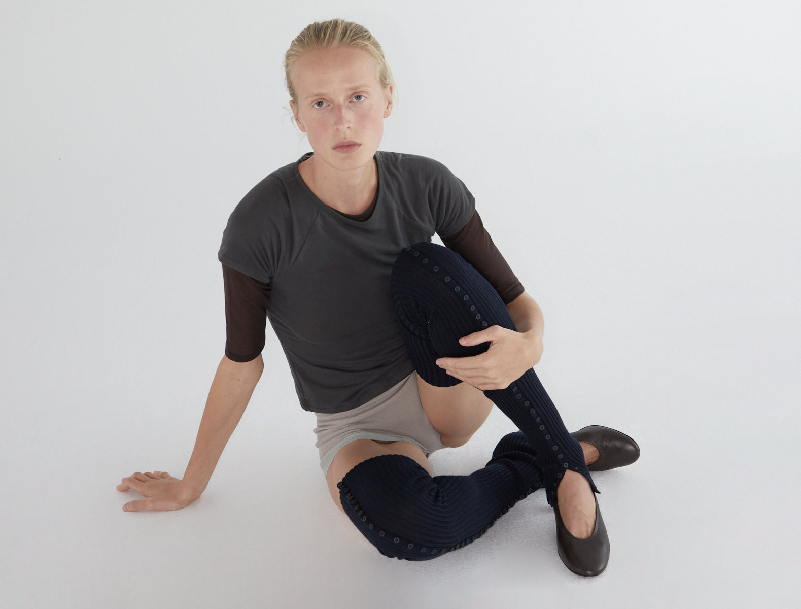Long prior ribbed leg warmers navy