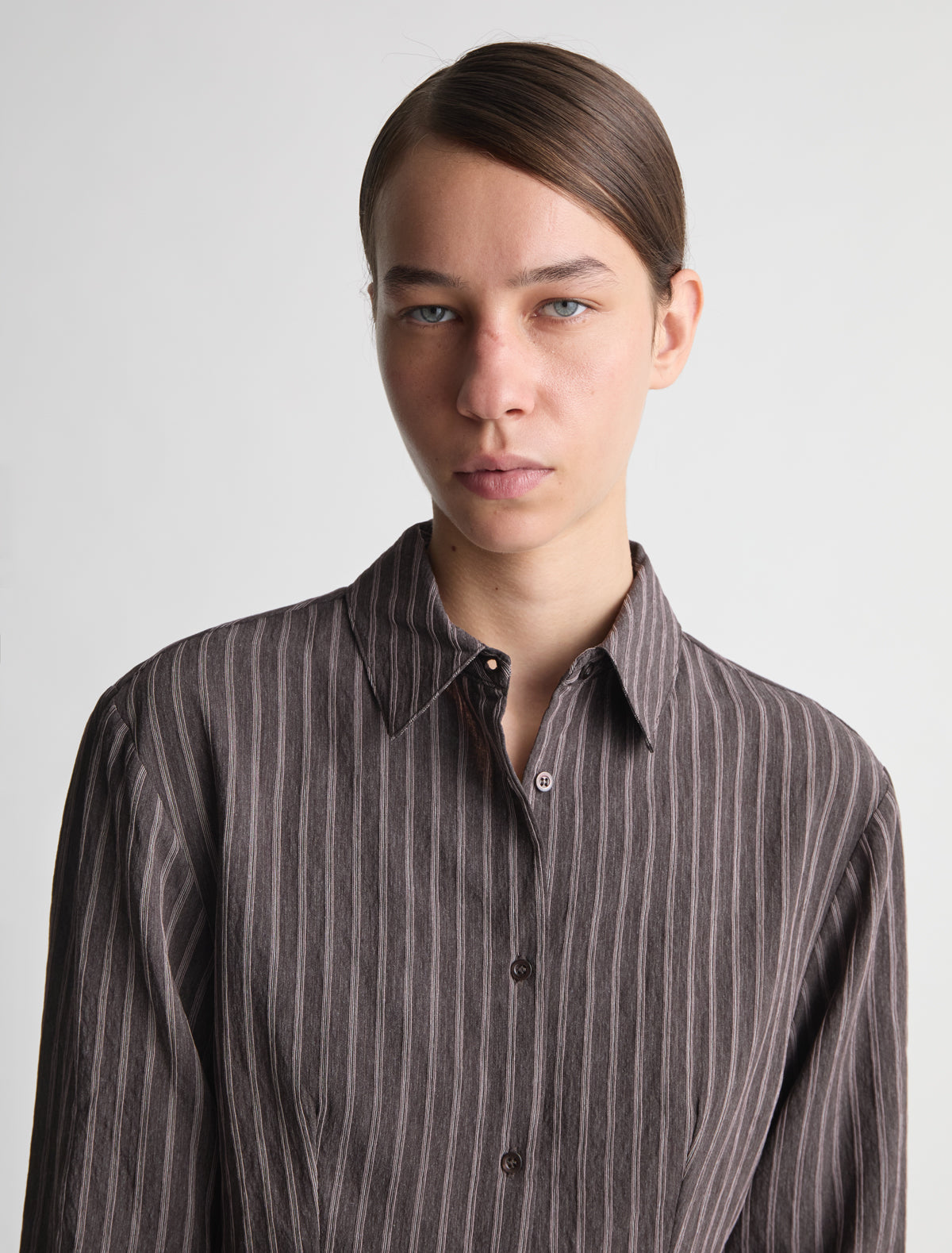 Liren fitted brown striped shirt pw embroidery brown