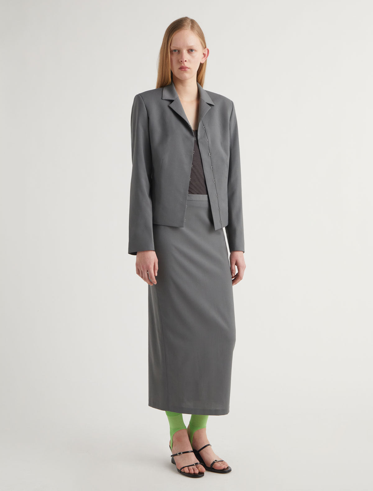 LULA-Fitted blazer with snap button closure – paloma wool
