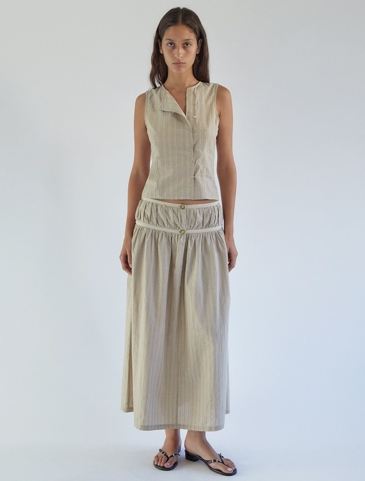 Mufi sleeveless striped top hook eye closure ecru