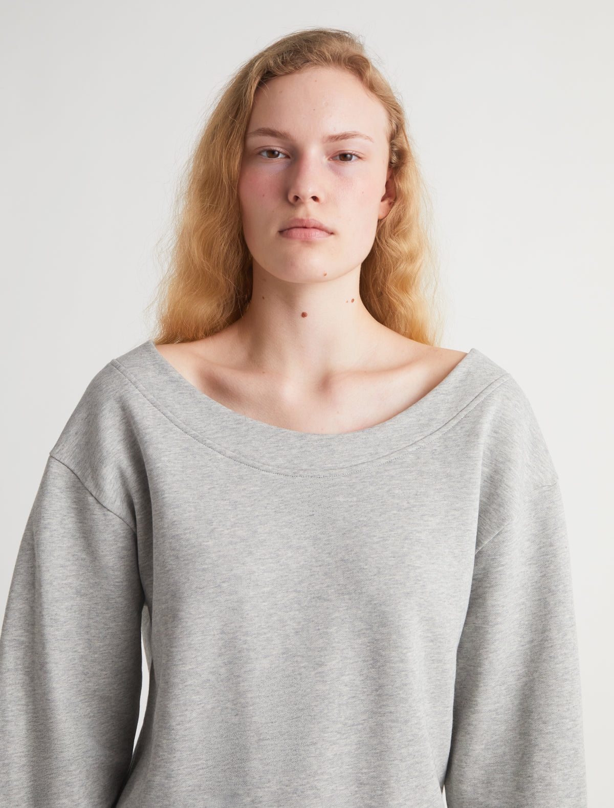 the paloma 平大路えみ　ビーニー LONG SLEEVE TURTLENECK PICKLEBALL DRESS – Bark – Norma Kamali