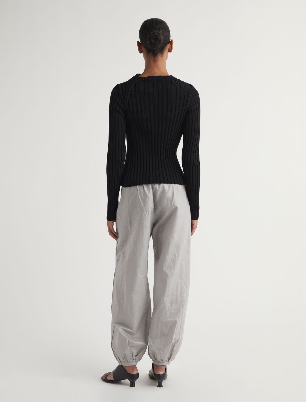ESMOLAR-Long-sleeved ribbed knit top with an overlapping neckline