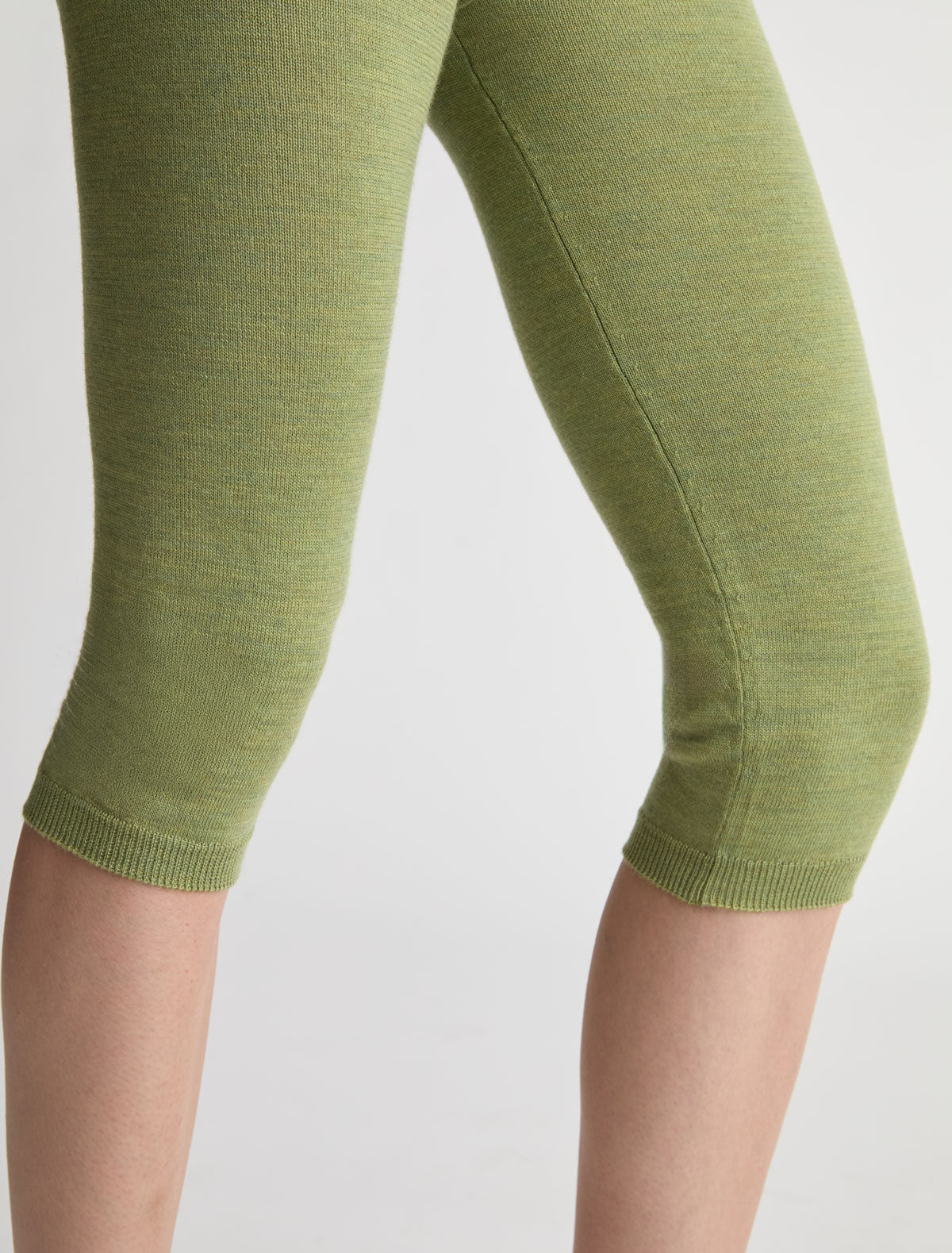 Saloma verde agua
