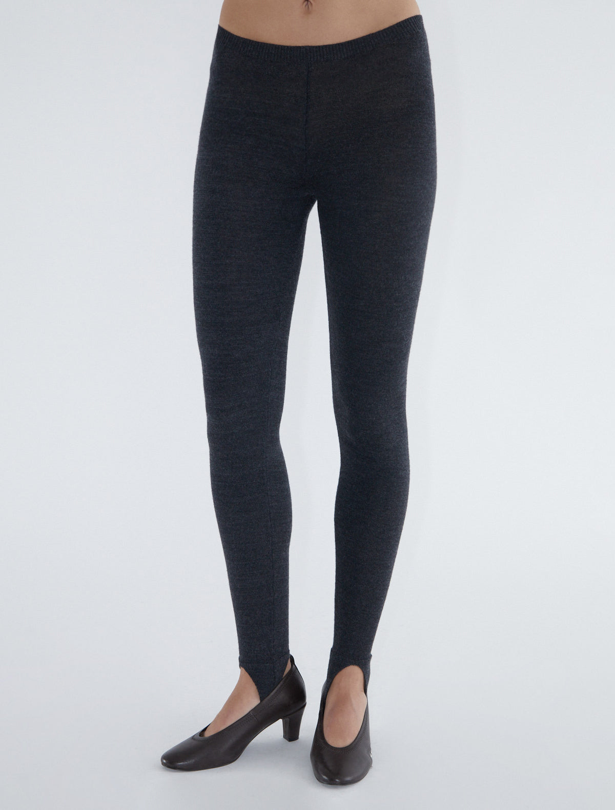 Gustava fuseau tricot pants wool grey