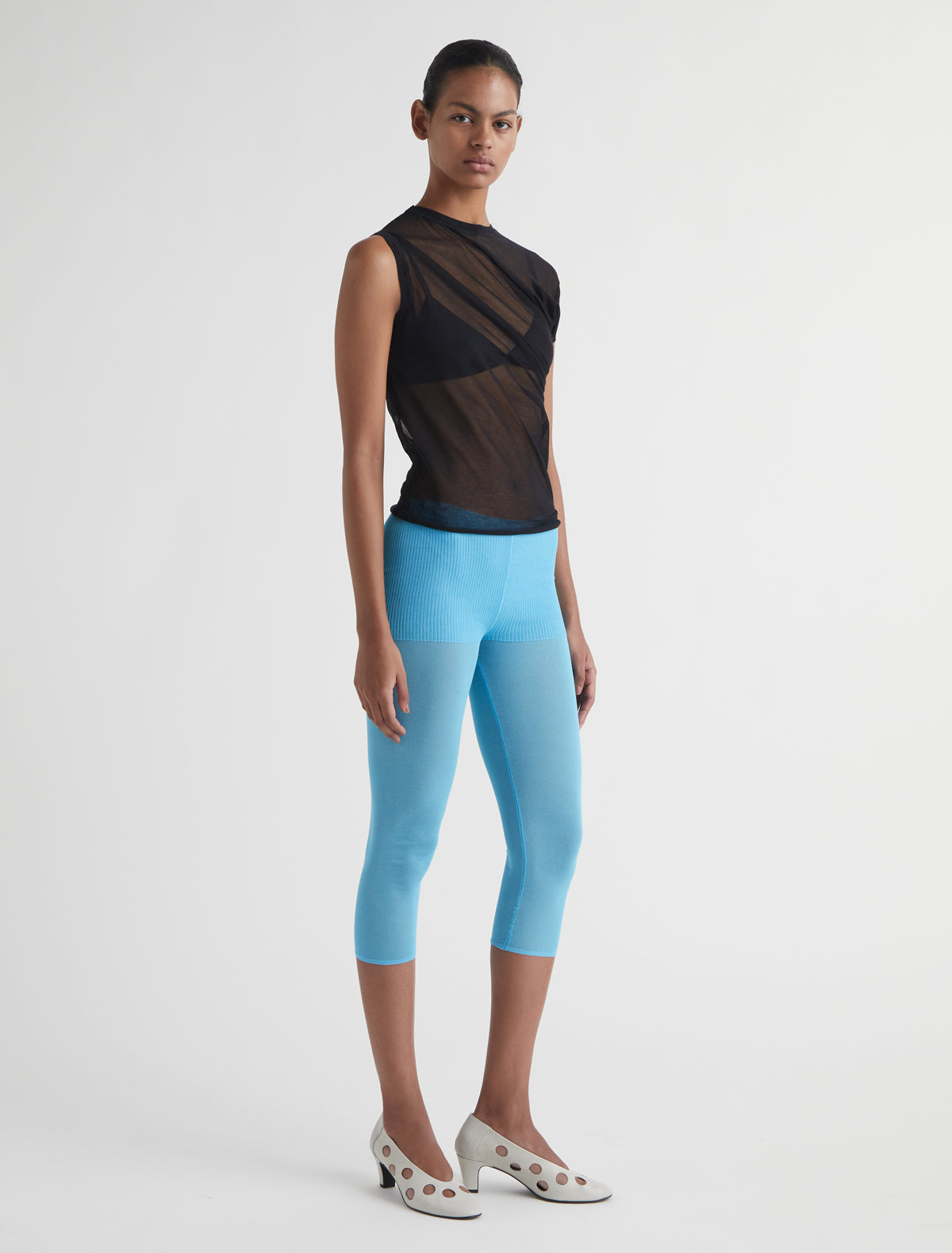 Meleta second skin feel knitted capri leggings blue