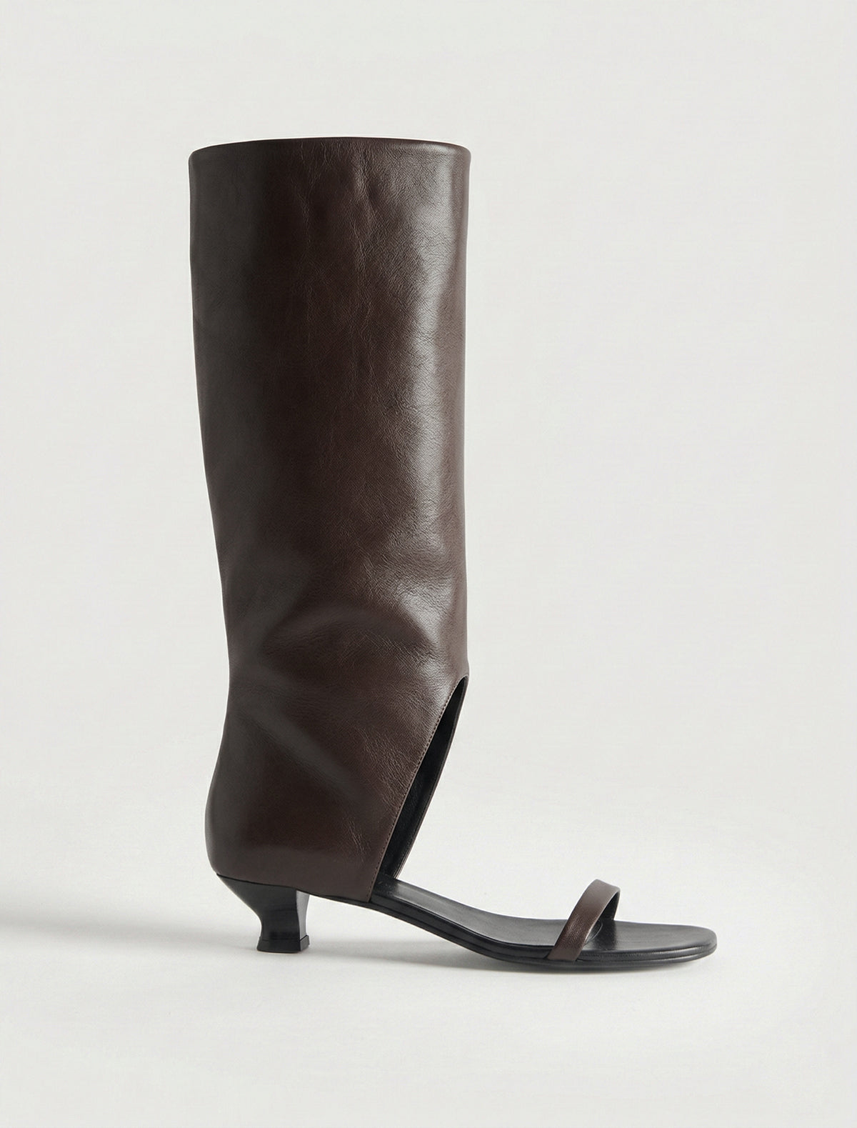 Manuela sandal boot thin toe strap brown