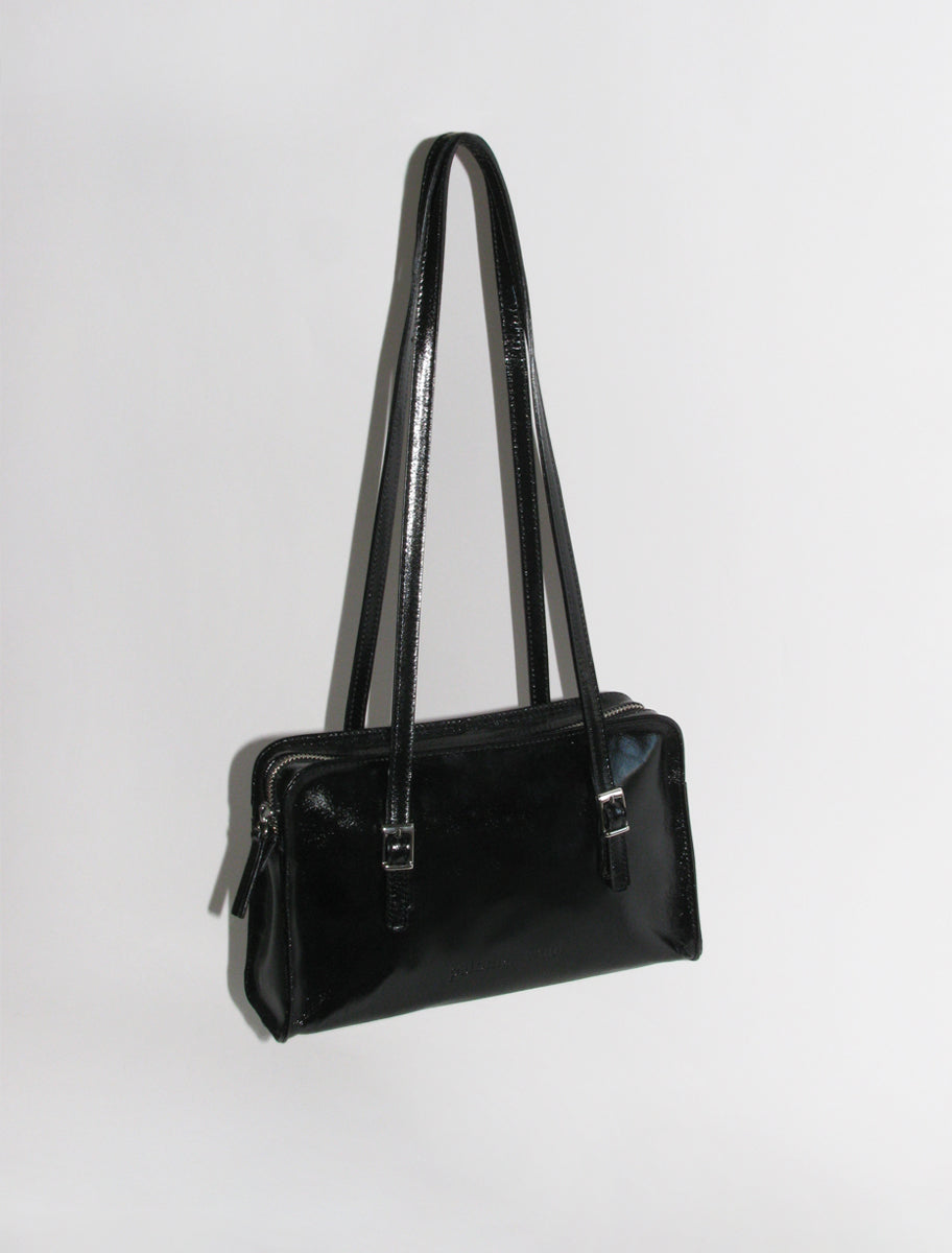 CAYETANO- Black shiny leather bag with engraved logo
