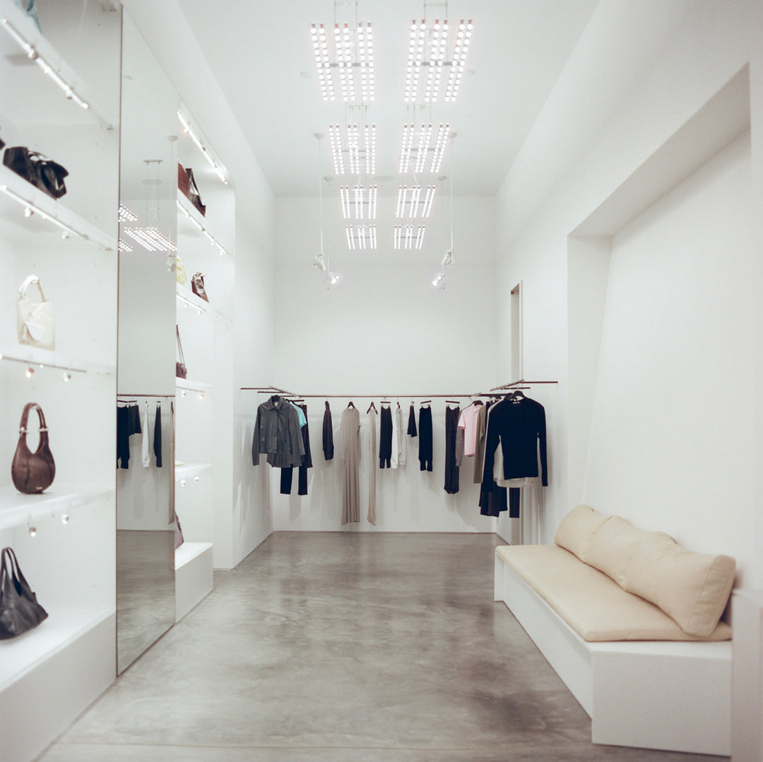 <p>BARCELONA<br/>Avinguda Diagonal 360, Monday to Saturday 11AM - 8PM</p>