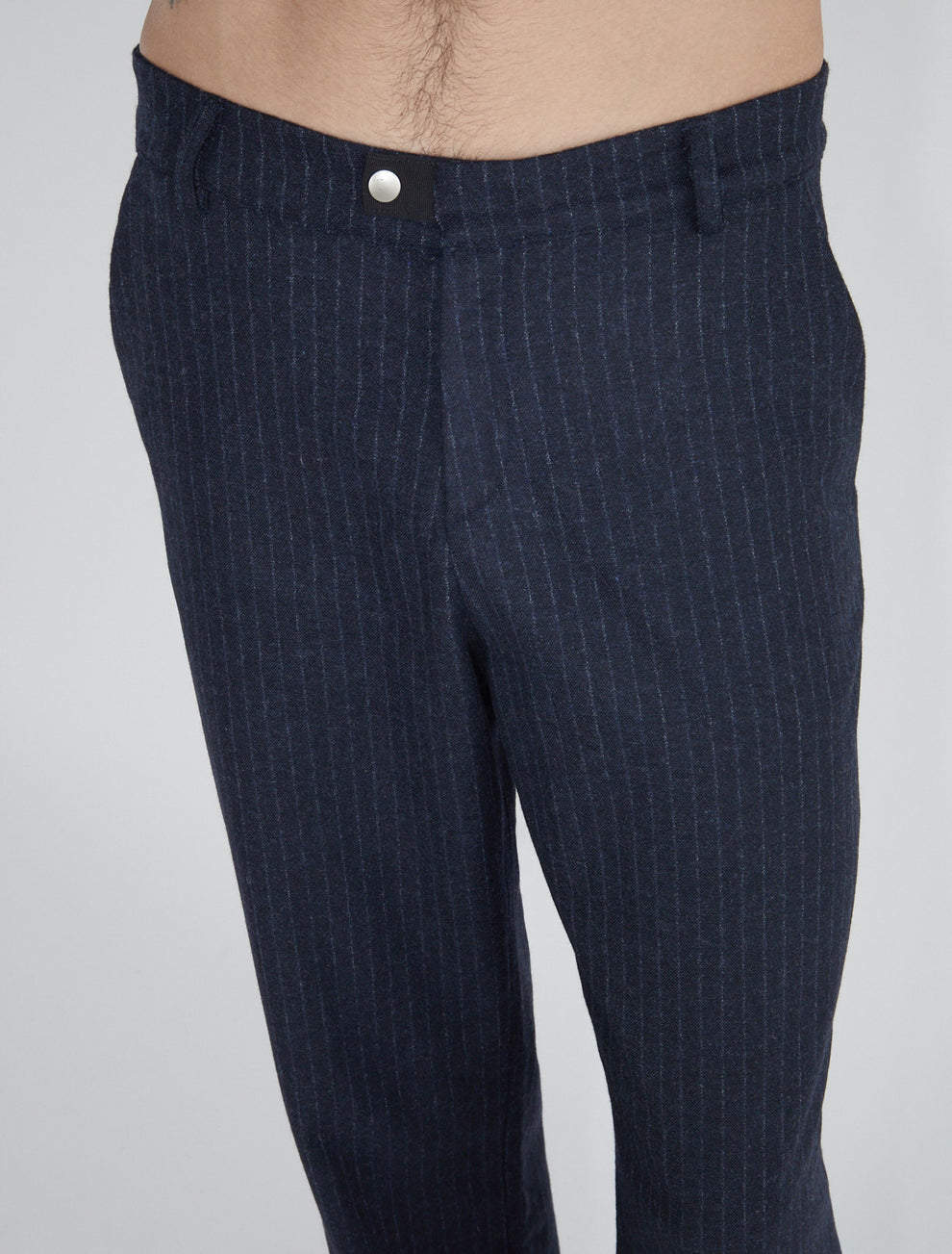 ARZE-Men’s trousers with a black tab detail and snap buttons at the hem ...