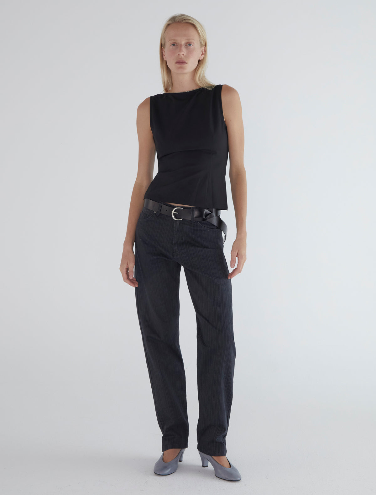 Fase sleeveless top zippered open back black