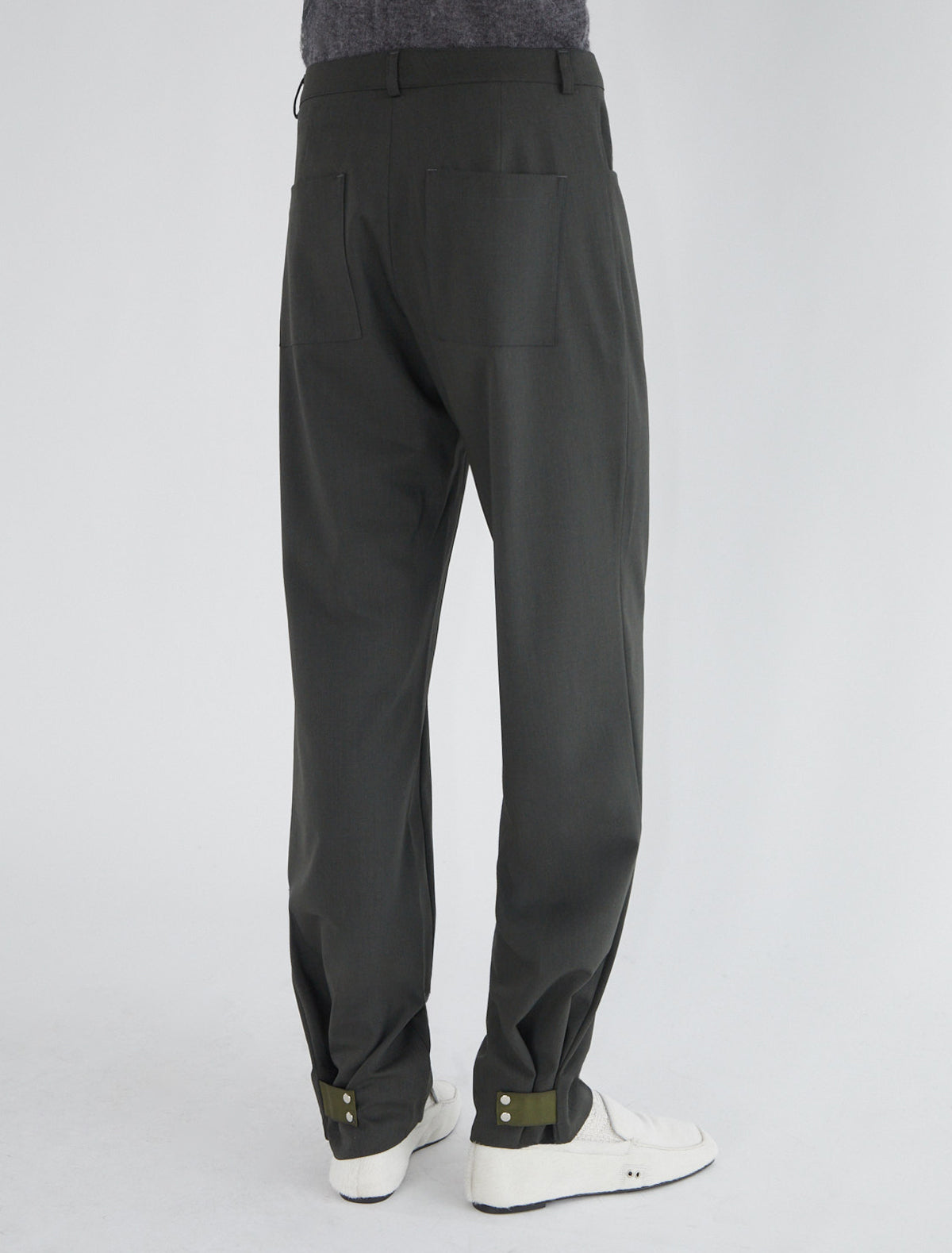 Mati men trousers oversized pockets