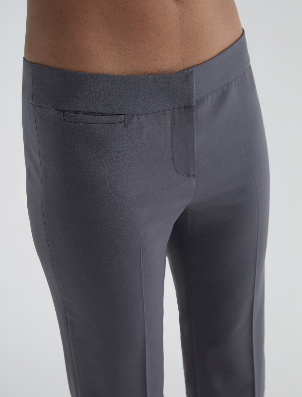 Raul low waist capri pants