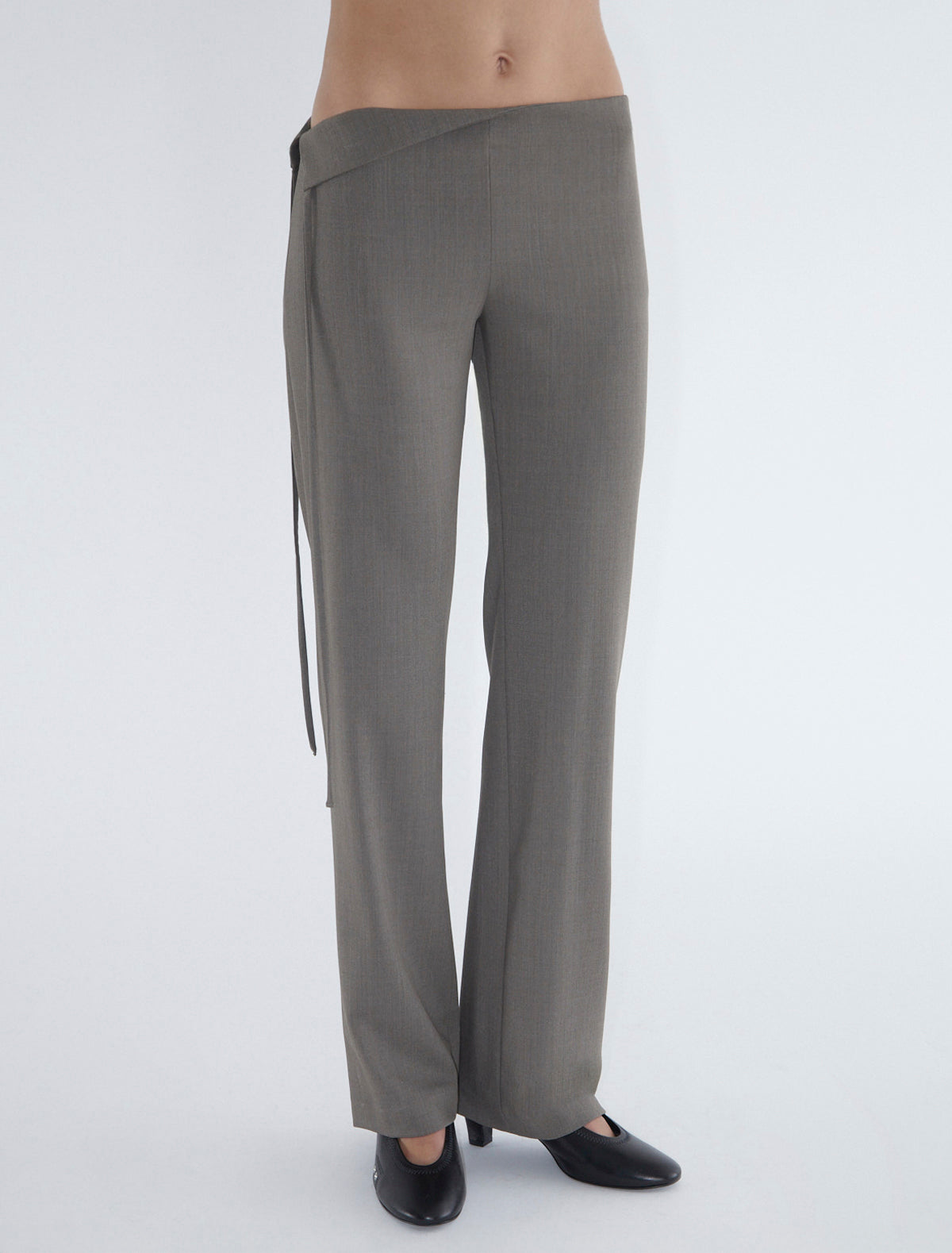 SANDAL-Light brown low-waist pants with a folded piece in the waistband
