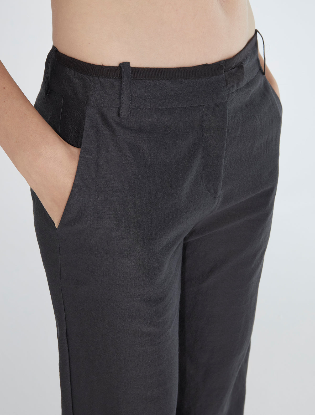 Ravi woll silk straight pants black