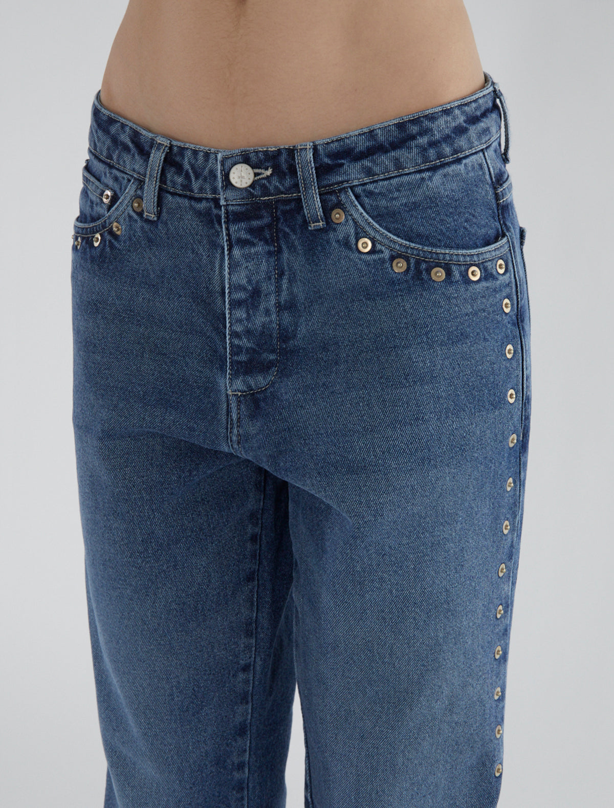 Crowd low waist pants metal detail seams denim aw25